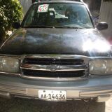 CHEVROLET TRACKER 2002