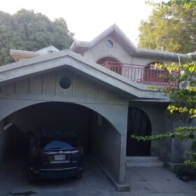 Maison résidentielle à vendre $400.000DUS